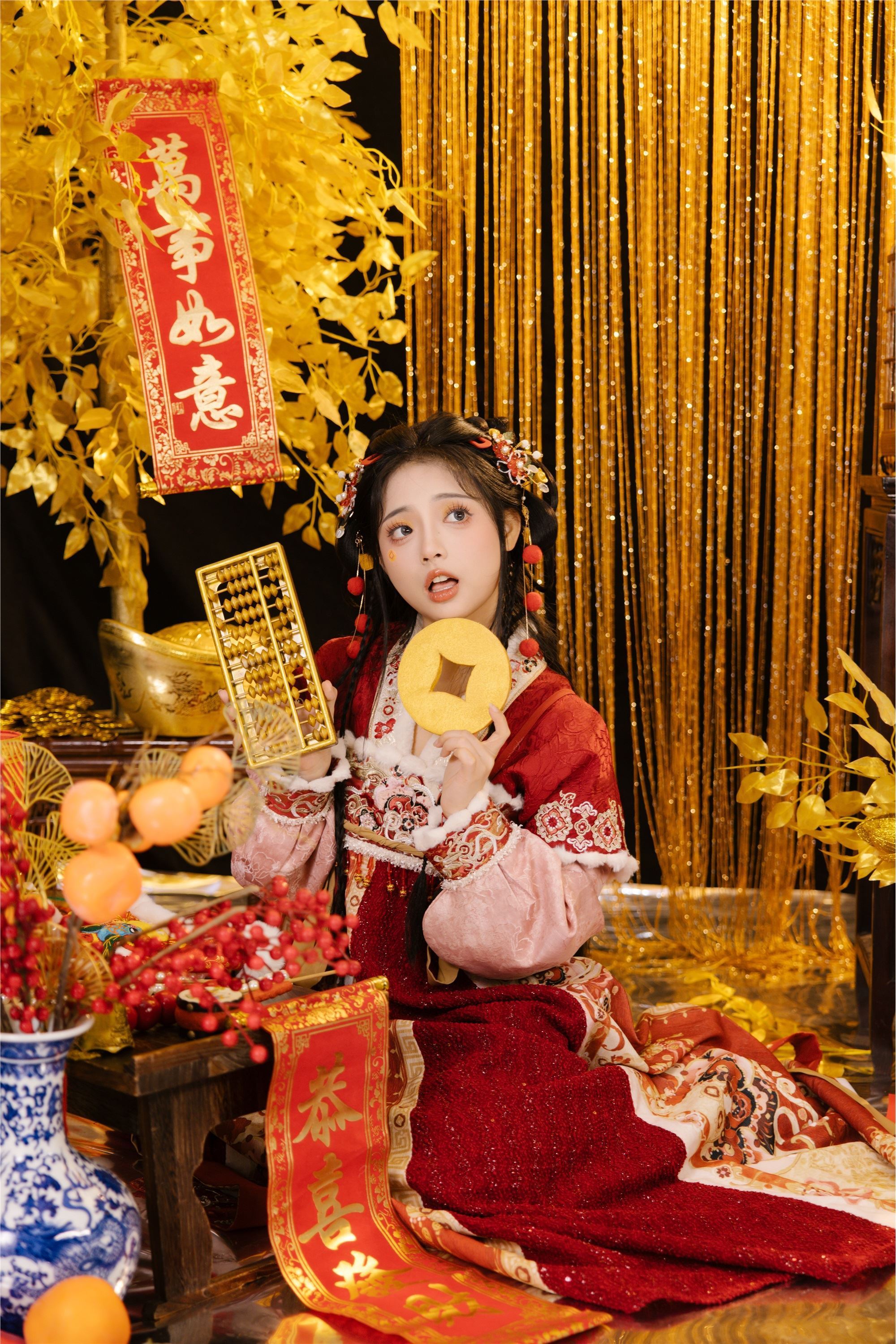 YITUYU艺图语 2025.01.30 蛇年大吉 衔鹿